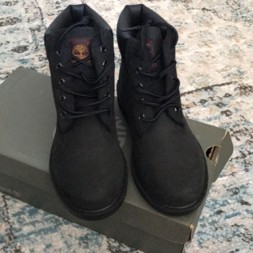 Youth/ kids 6” black timberland waterproof boots